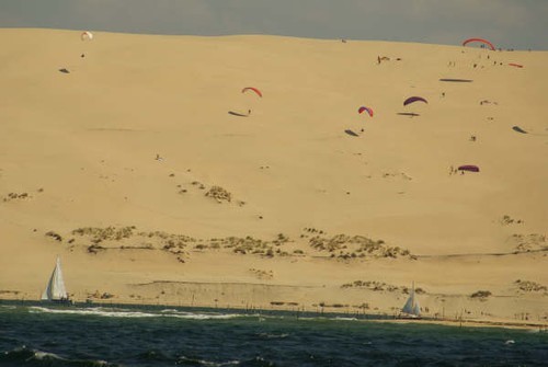 Entering Arcachon 030 © Ian & Andrea Treleaven